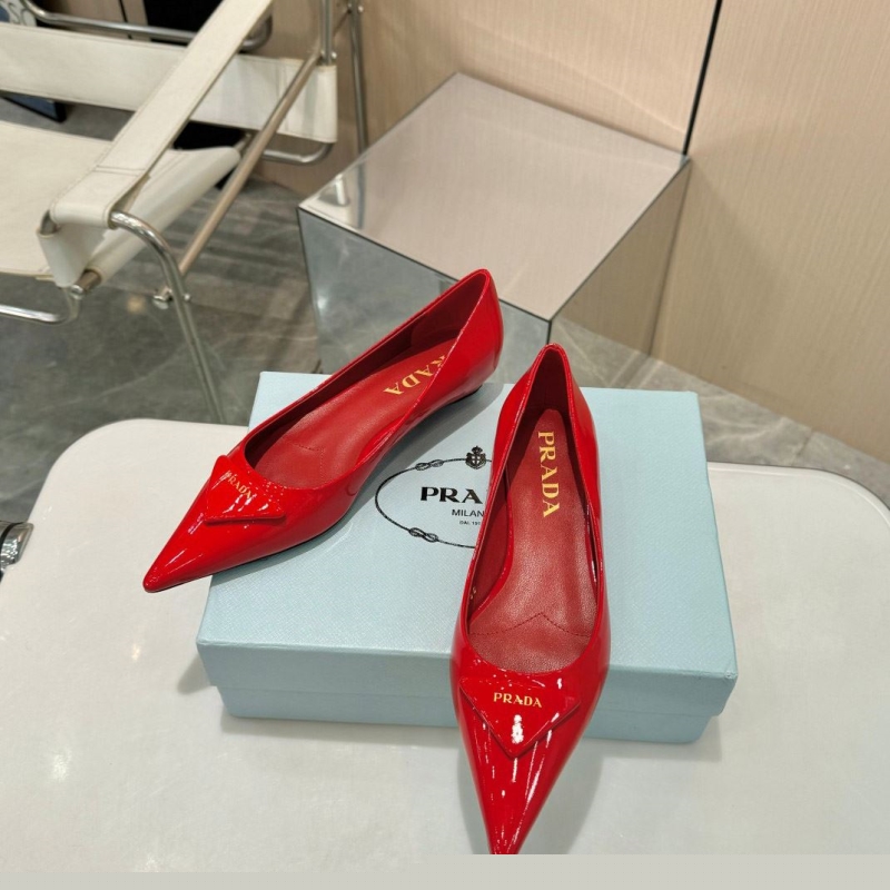 Pra*a flat shoes